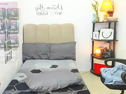 Trixie_Mattel21's Live XXX Chat