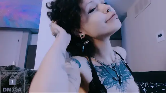 NaughtyLittleFox: απευθείας συνομιλία ΧΧΧ