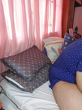 Živý XXX chat Strongshemail