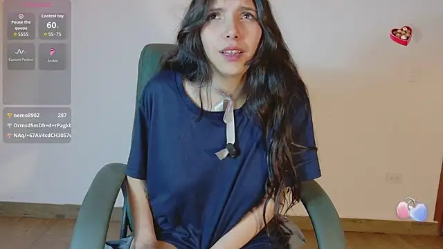 moon2_1_ live XXX chat