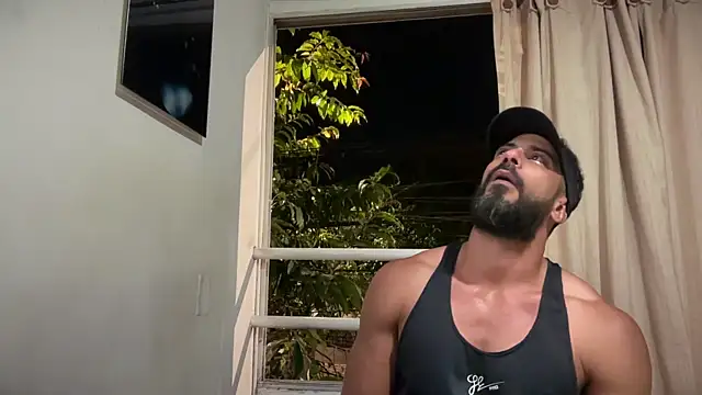 Chat +18 de romeolovedark ao vivo