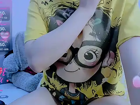 Linh_diudang Adlı Modelin Canlı XXX Sohbeti