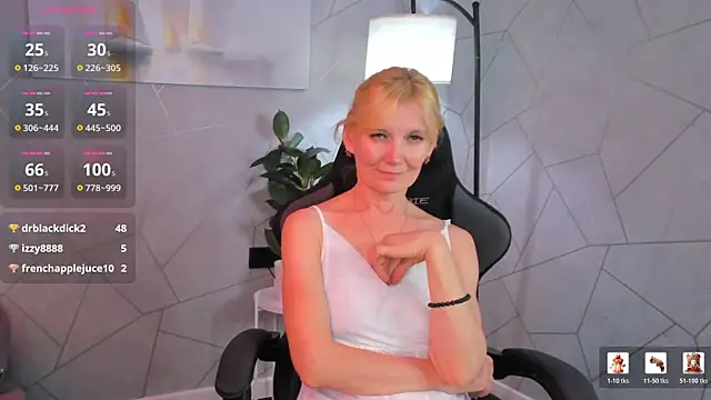 Julie_Lucas: απευθείας συνομιλία ΧΧΧ