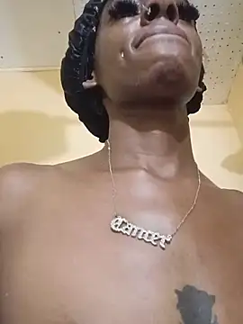 Jasmine_FullsShine's Live XXX Chat