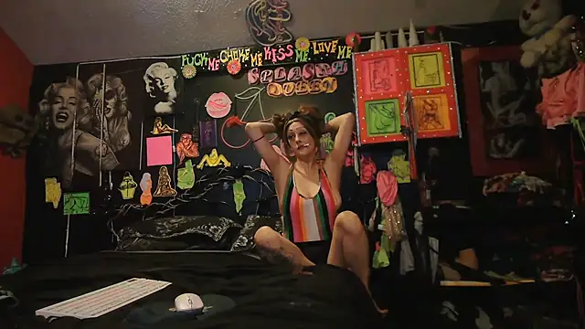 Splash_Queen420 élő XXX-chatje