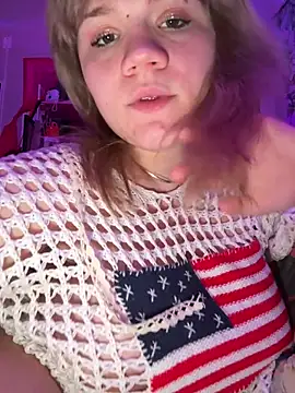 Cutiepiespanks XXX чат на живо