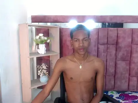 AfroWayuuu Chat XXX live