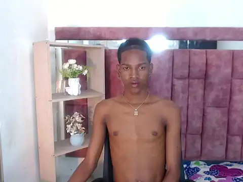 AfroWayuuu Live XXX Chat