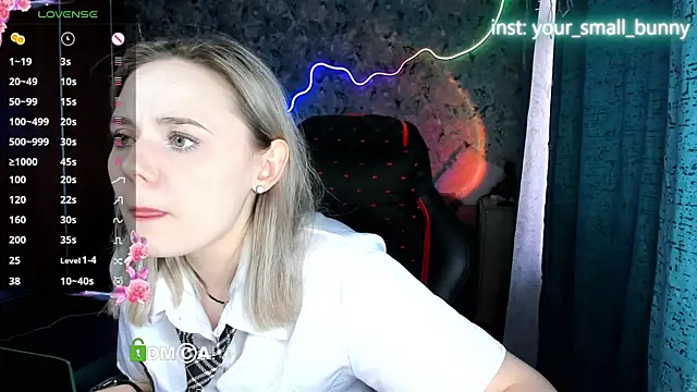 Živý XXX chat Your_small_bunny