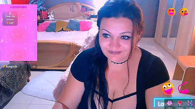 Ariellefoxy élő XXX-chatje