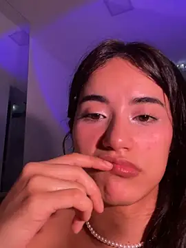 Rouse_Monroe's Live XXX Chat