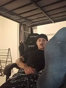 Jbenz420 Live XXX-chat
