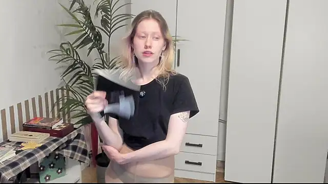 دردشة Silly__Milly الجنسية المباشرة