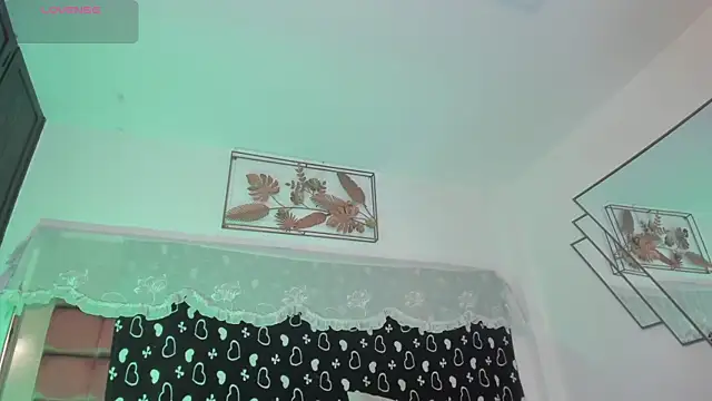 Živý XXX chat BonnieCute_