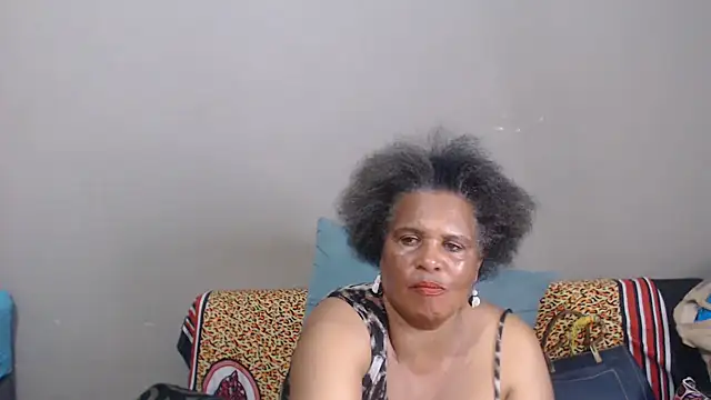 GrandBustyMelon Live XXX-chat