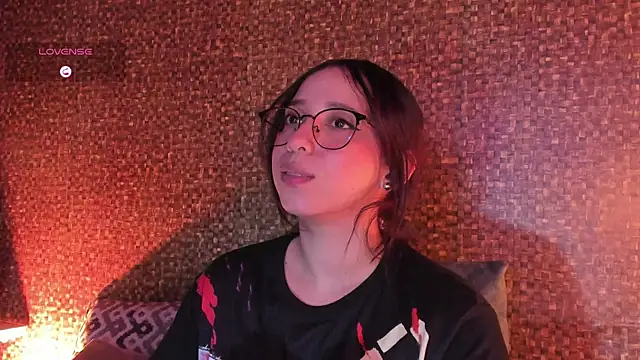 Chat XXX ao vivo de Apartment28