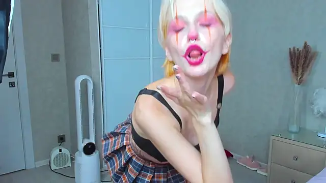 Chat +18 de MiaKarlos ao vivo