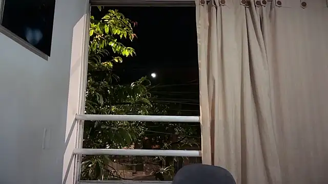 romeolovedark: онлайн-секс-чат