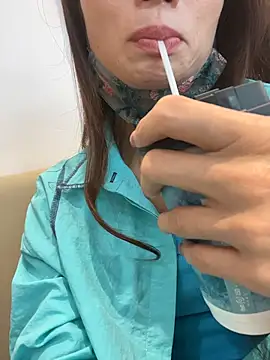 kiss_loo 即時 XXX 聊天
