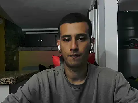 talktome4 élő XXX-chatje