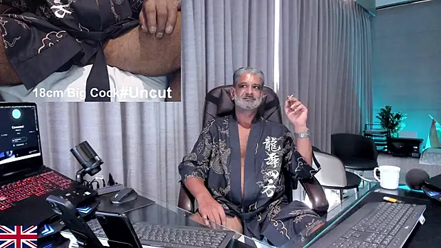 Chat XXX en directo de OnlineBossUK