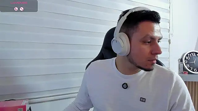 Rick_Adams' Live XXX Chat