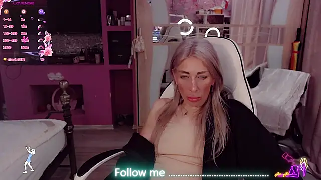 AnnieGOld_ – Live XXX-chat