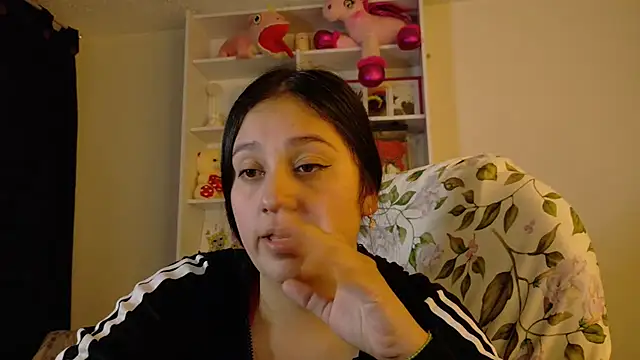 צ'אט XXX בשידור חי של KOREN_JALAA