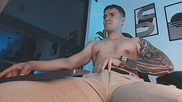 Show Webcam de ALPHA_DOMINUS_