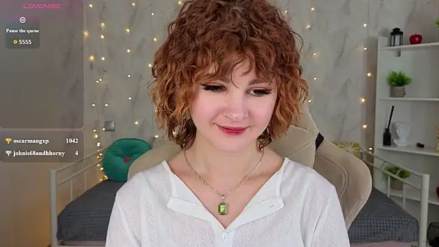 Czat XXX na żywo – Kira__Fluffy