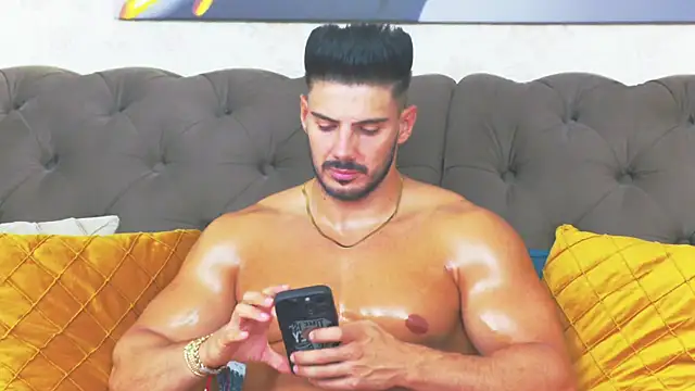 DustinKeent live XXX chat