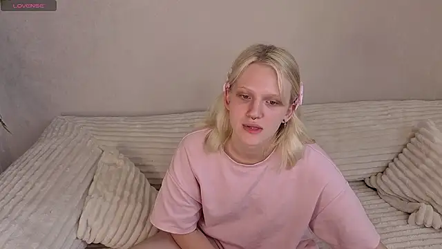 Lilly_Jhonass Live XXX-Chat