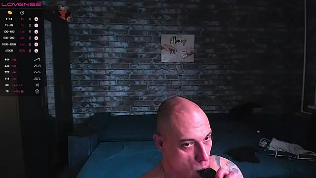 mark_normal live XXX chat