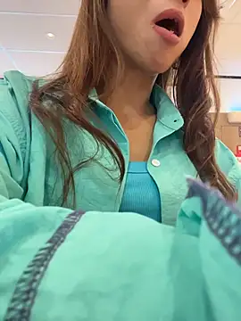 Chat +18 de kiss_loo ao vivo
