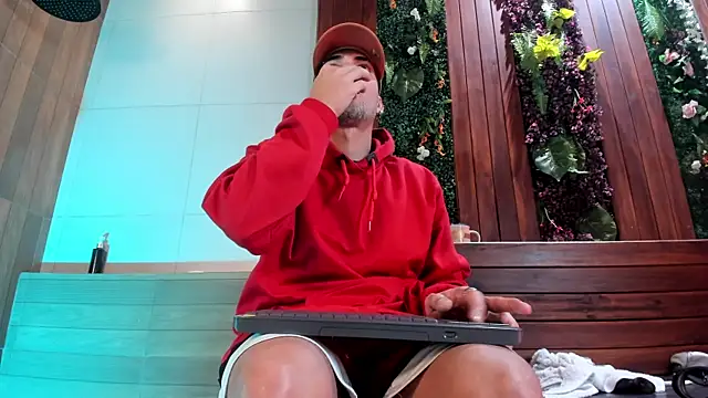 DrakeNeumann's Live XXX Chat
