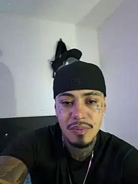 Chatroom XXX en direct de JordanSmiith_