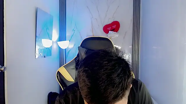 Ascii_one Live XXX Chat