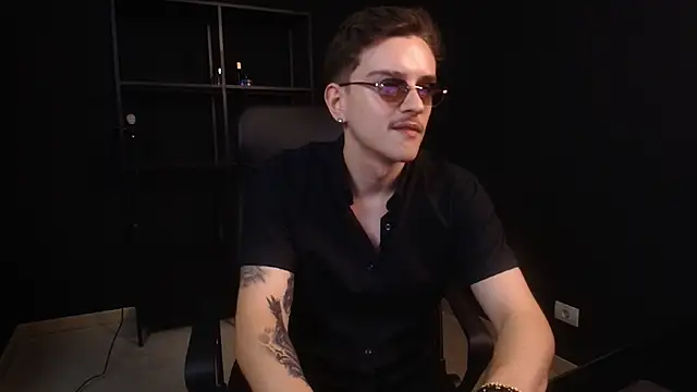 Chat XXX ao vivo de FelixStarkk