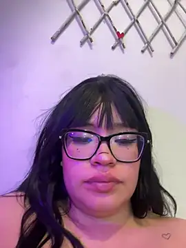 Emily_Taylor2's Live XXX Chat