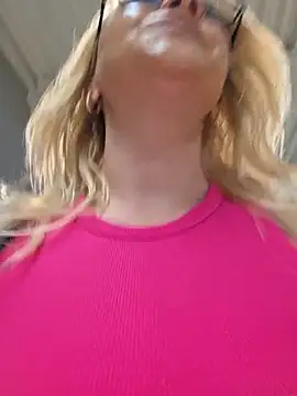 KaylinJan Chat XXX live