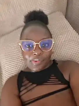 Živý XXX chat bustytemptress1