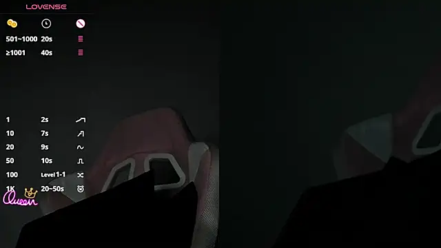 Živý XXX chat myblackdoope