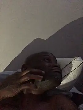 boiipussy702 现场XXX聊天