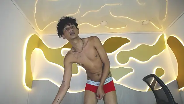 BlakeSttone live XXX chat