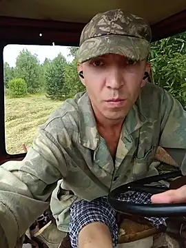 _uncle_Mitya-43_ Live XXX Chat