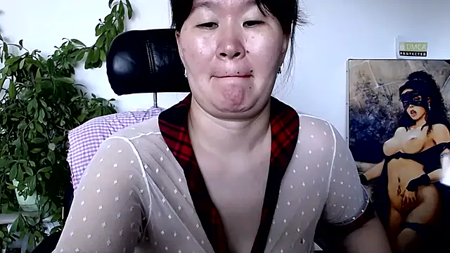XXX chat uživo modela Akira_xx