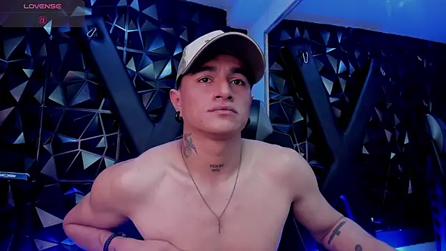 LiamDeepsn Live XXX chat