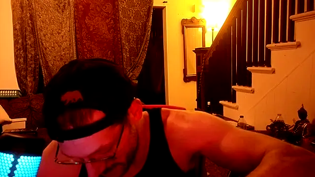 Chatroom XXX en direct de MasterDaddyCool