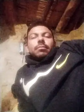 dominicxxx011 现场XXX聊天
