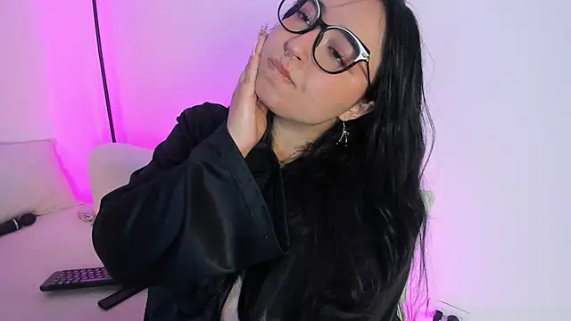 Czat XXX na żywo – Miss_Loise